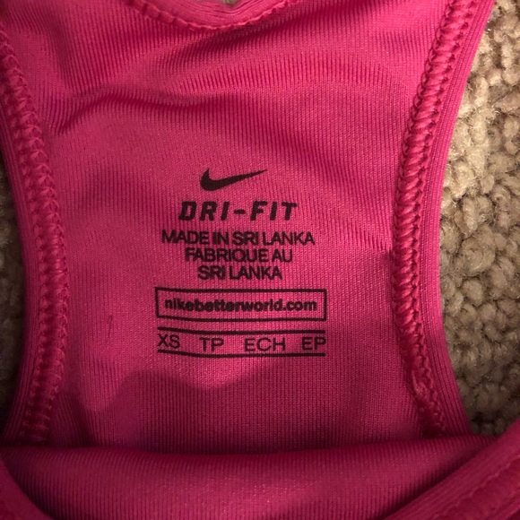 nike sports bra - Picture 3 of 3